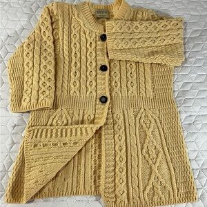 Kilronan Knitwear 100% Pure Merino Wool Cable Knit 3 Button Sweater Size Small